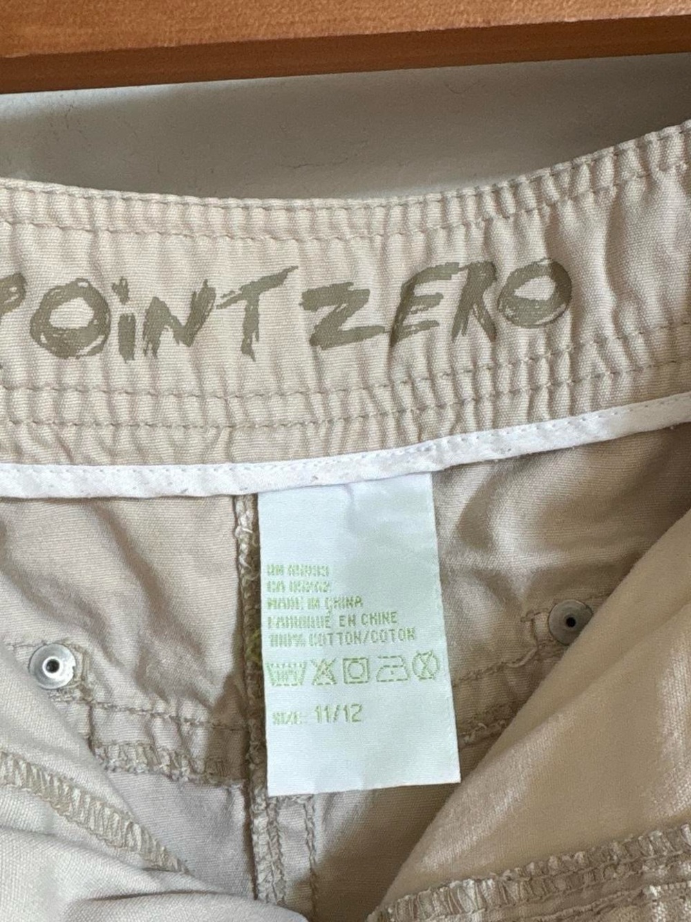 Y2K low-rise asymetrical cargo midi skirt — Point Zero - Picture 5 of 5